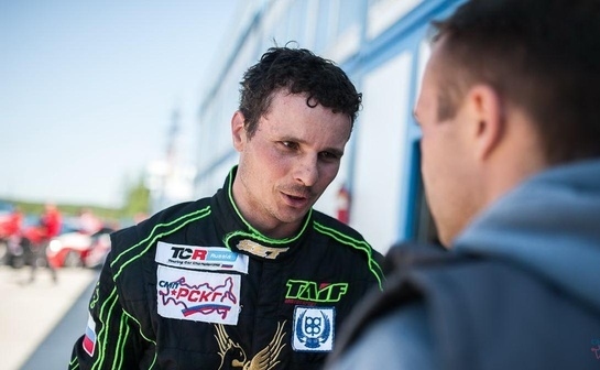 Дмитрий Брагин – золотой призер Российской серии  кольцевых гонок в классе «Туринг»